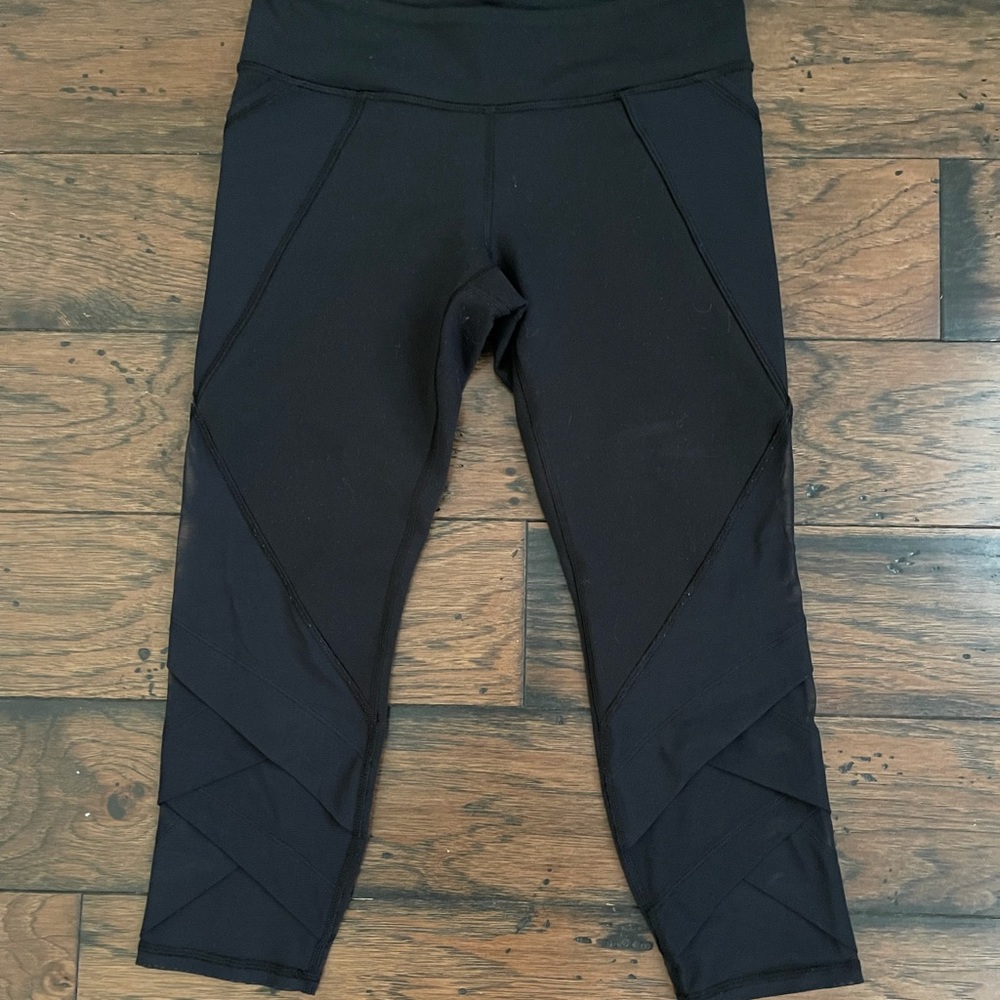 Ivivva capri leggings